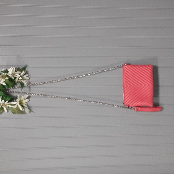 Forever 21  Pink Purse 👛 - Picture 5 of 12